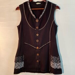 Dolcezza - women’s button down vest. Size M